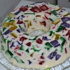 como-hacer-gelatina-de-mosaico-multicolor-3