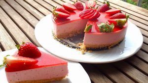 gelatina-cheesecake-con-fresas-2